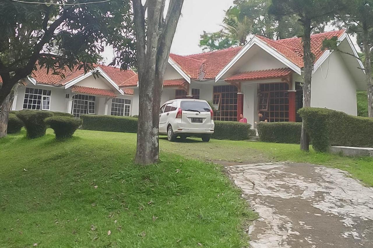 Villa Getsemani Mitra Reddoorz Sangkanurip Luaran gambar